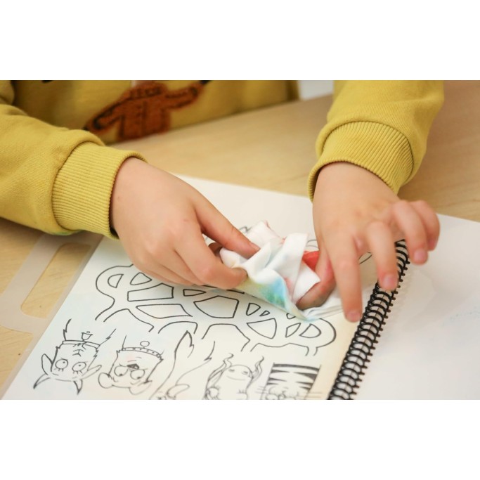 Tinta Unita, Travel set risolvi e colora