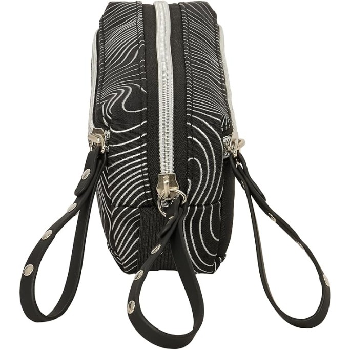 K-POP Demon Hunters , Astuccio triplo piccolo