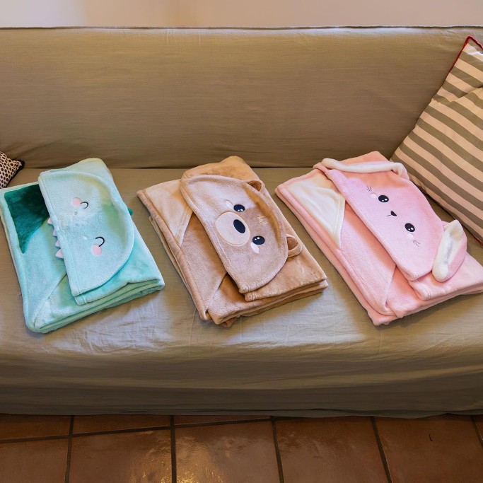 Legami, Coperta con Cappuccio Cosy Hugs! Tema Bunny