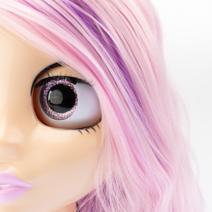 INFLUENCER MAKE UP DOLL